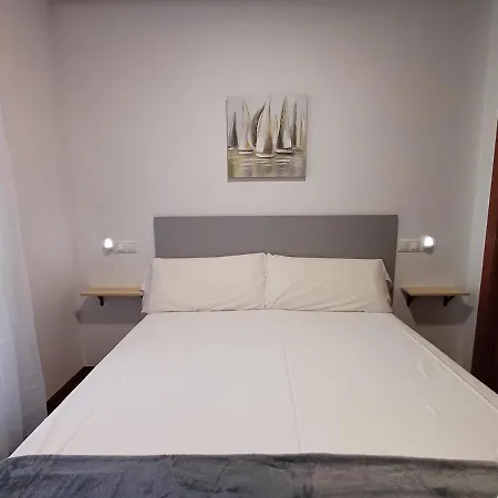Cerca De Expourense Y Del Centro De *